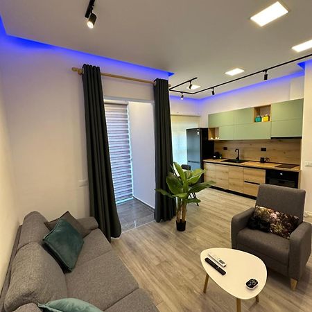 Sunflower Apartment ティラナ エクステリア 写真